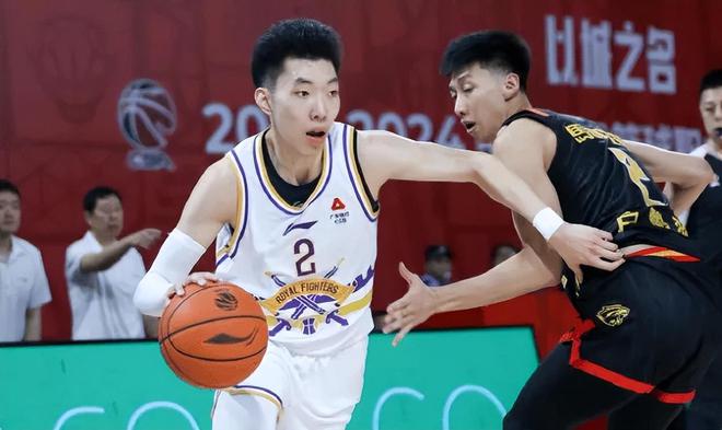 州赛后传来1喜2忧萨林杰与三号位存弊端！龙8游戏国际登录北控107-105击败广(图2)