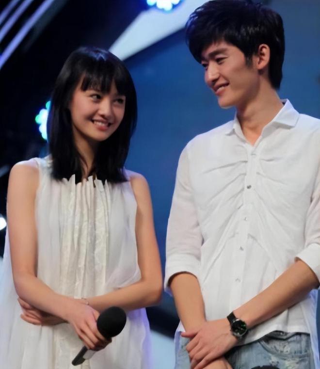 滞留美国度日已无财产可供执行进老赖名单long8唯一中国网站33岁郑爽现状：(图19)