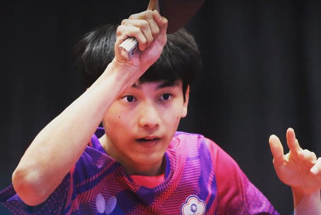 中国天才少年状态低迷决胜局4比11惨败龙8游戏进入2比3爆冷一轮游！21岁(图2)