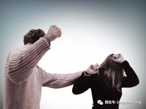 律无处不在别怪我没提醒你龙8头号玩家新加坡奇葩法(图17)