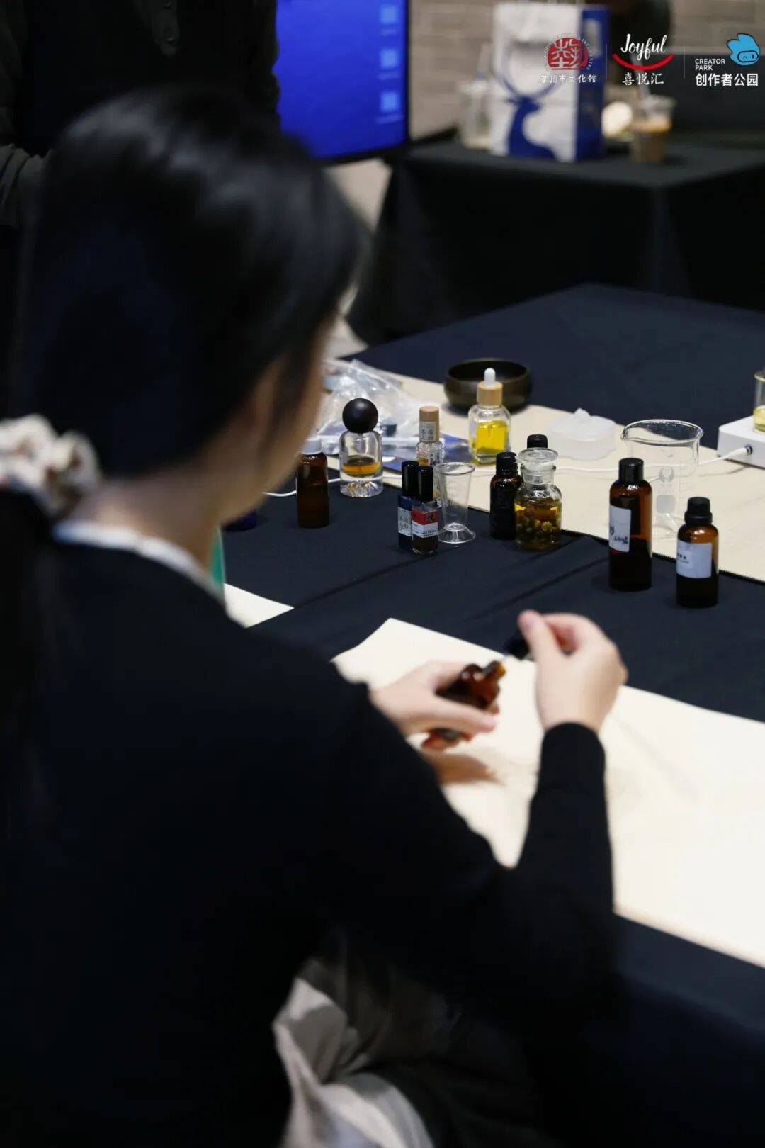 芳疗、宫灯、功夫茶具的粤式浪漫【报名】广府·生活美学:邂逅(图7) 芳疗、宫灯、功夫茶具的粤式浪漫【报名】广府·生活美学:邂逅(图7)