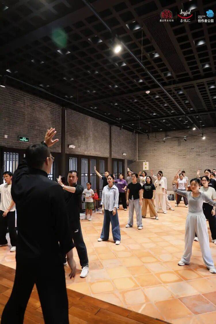 芳疗、宫灯、功夫茶具的粤式浪漫【报名】广府·生活美学:邂逅(图15) 芳疗、宫灯、功夫茶具的粤式浪漫【报名】广府·生活美学:邂逅(图15)